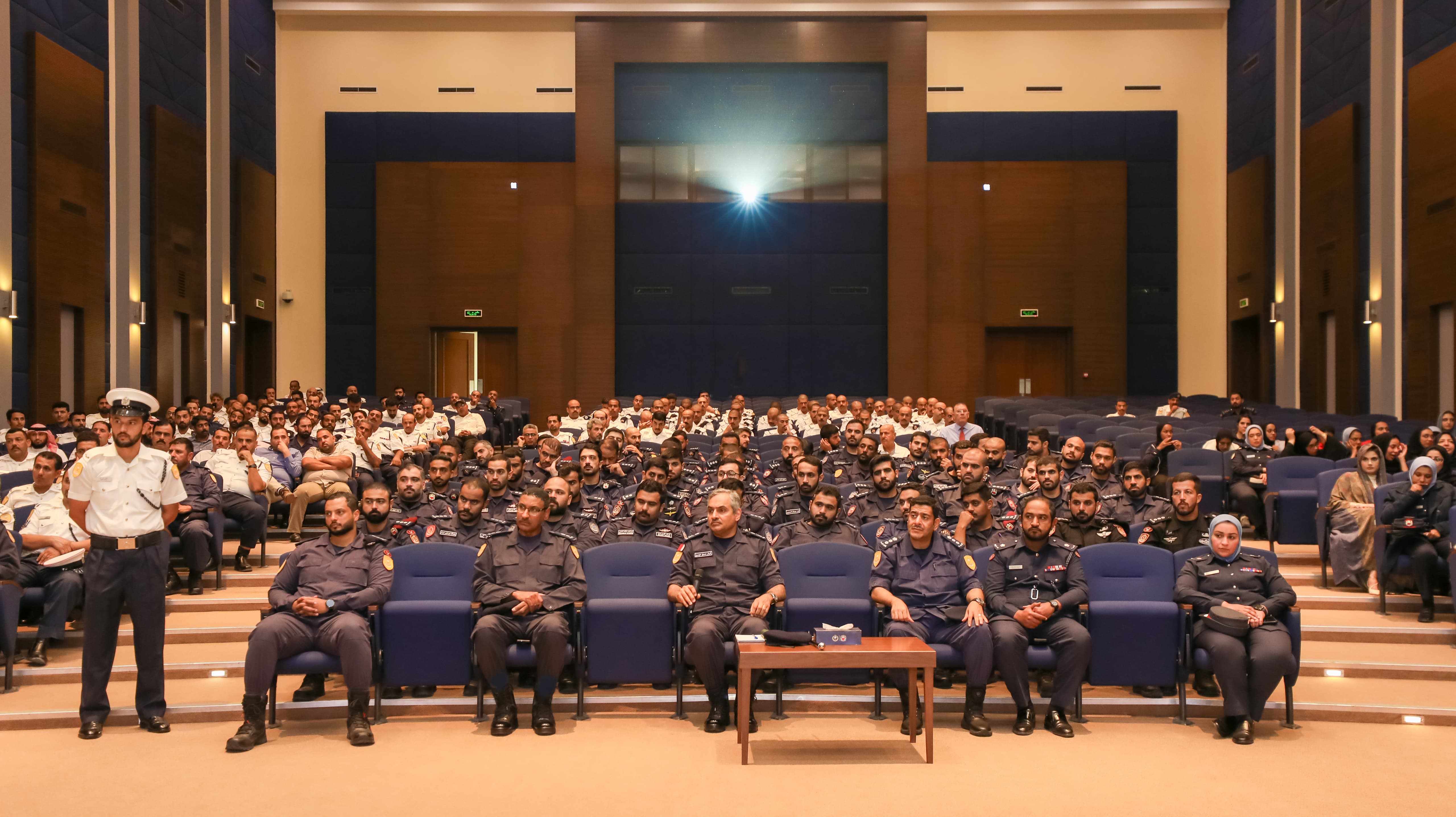 الأكاديمية الملكية للشرطة تنظّم محاضرة توعوية حول أهمية المنصة الوطنية للحماية المدنية<